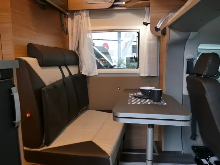 Fahrzeugbild Weinsberg X-Cursion Van 500 MQ EDITIONPEPPER Vermietflotte #10