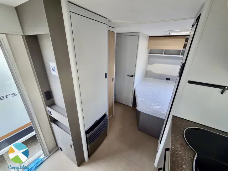 Sicht vorne-hinten Bürstner B66 465 TS