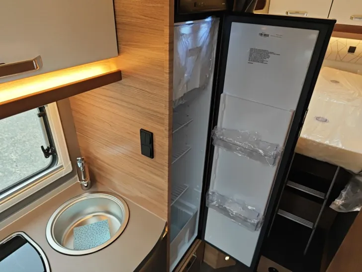 Fahrzeugbild Weinsberg CaraCompact MB EDITION PEPPER 640 MEG #14