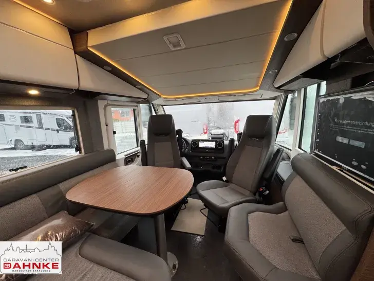 Fahrzeugbild Carthago chic c-line I 4.9 LE 35 Jahre Edt. ! - 25.244,-€! #7