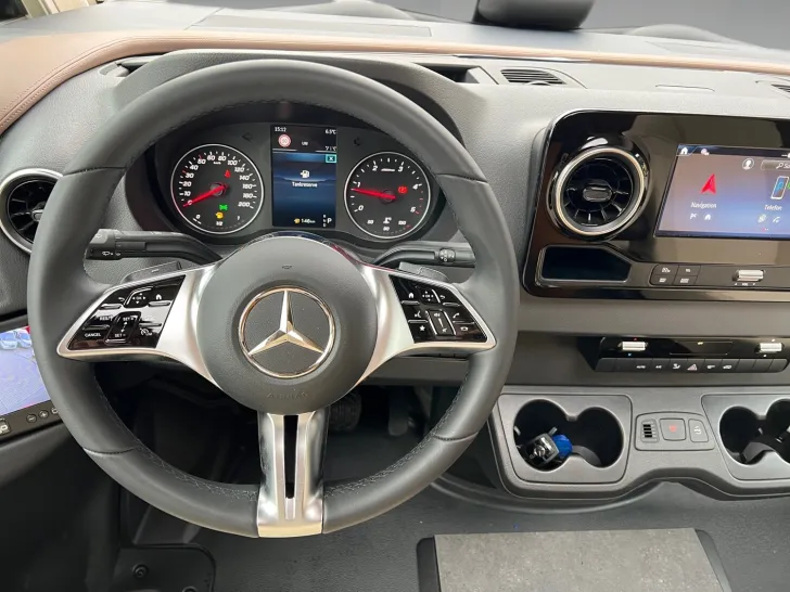 Fahrzeugbild Carthago chic c-line I 4.9 LE Mercedes (322) #11