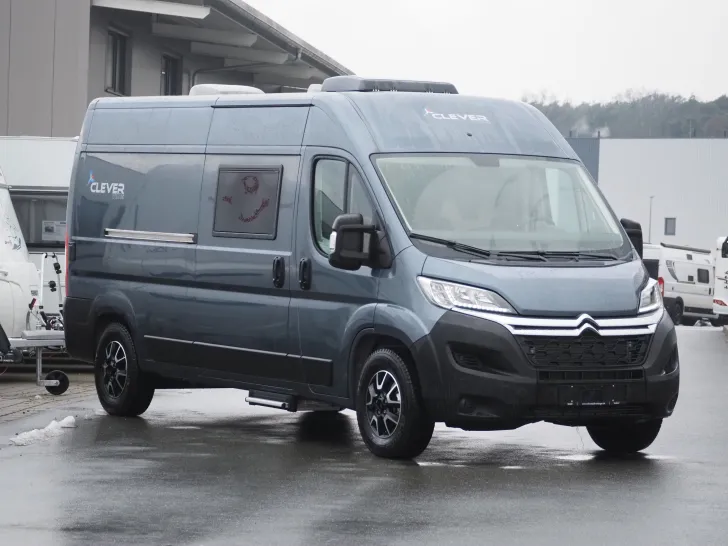 Fahrzeugbild Clever Celebration, Schwenkbad, Tageszulassung ! #3