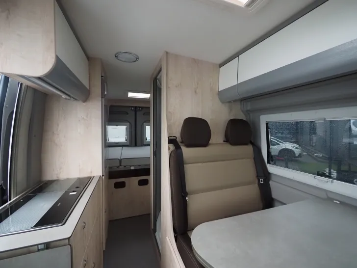 Fahrzeugbild Clever Celebration, Schwenkbad, Tageszulassung ! #8