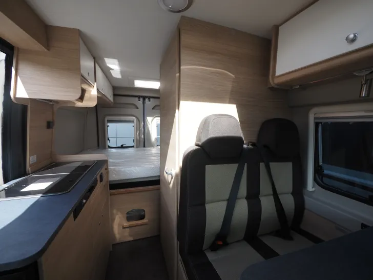 Fahrzeugbild Roadcar R 540 , 3. Bett, WC Fenster, Tageszulassung! #7