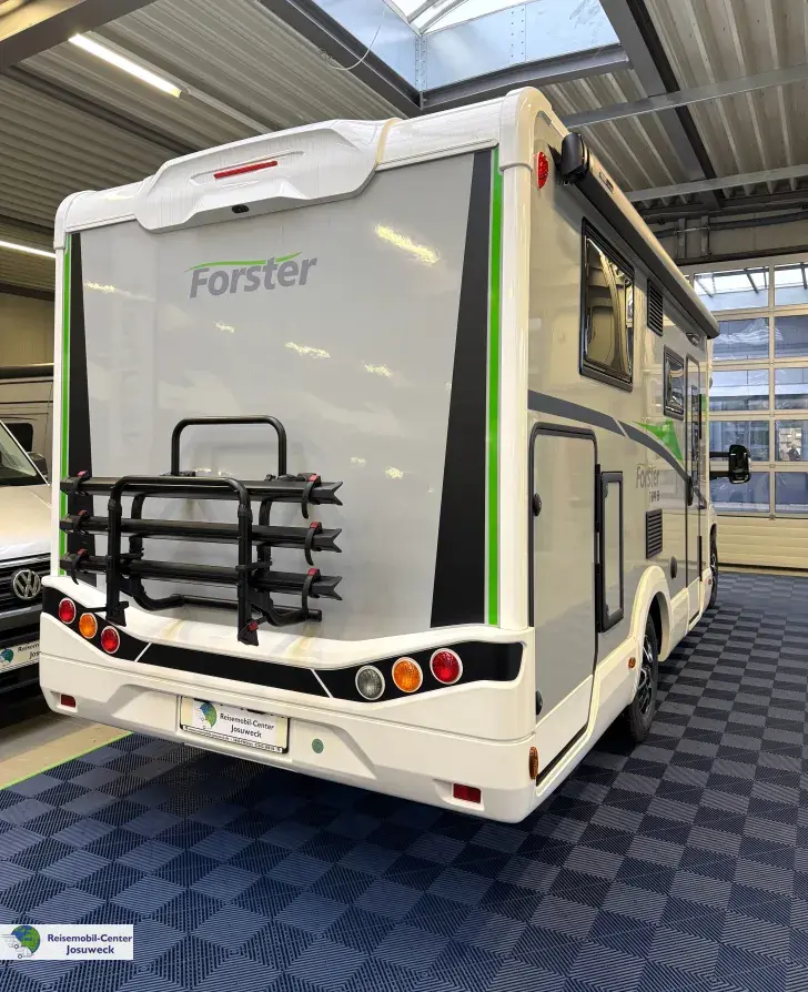 Fahrzeugbild Forster T 699 EB Einzelbetten #3