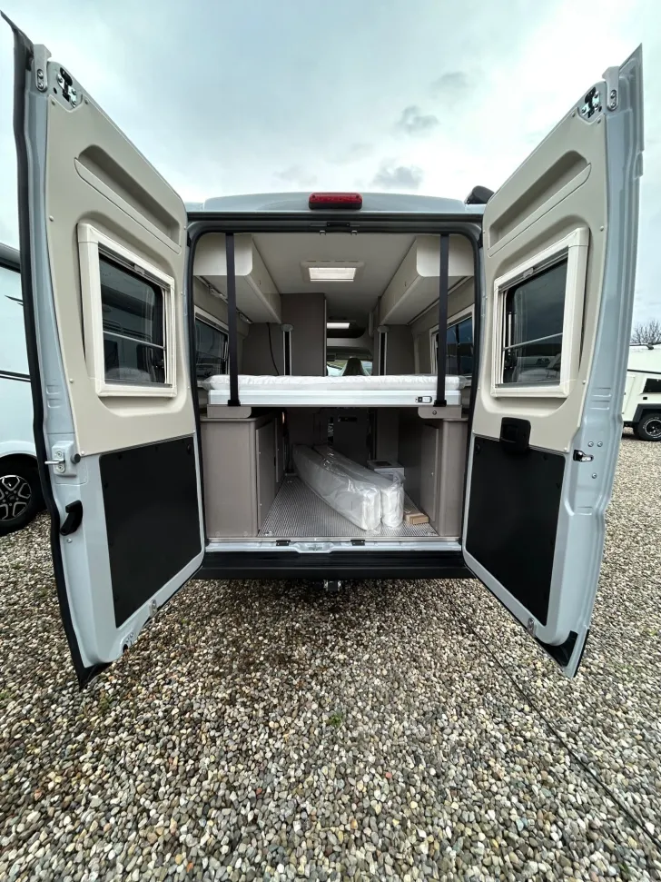 Fahrzeugbild Etrusco CV 640 PB Abnehmbare AHK, Automatik #11