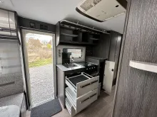 Fahrzeugbild Fendt Diamant 650 SGD Klima ! autom. Sat.-Anlage ! #13