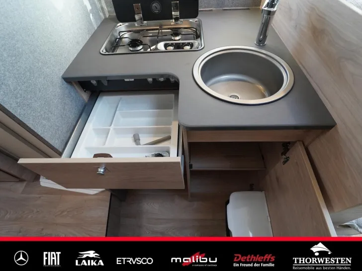 Fahrzeugbild Dethleffs Just Go Active T 7055 EB 165PS Hubbett Markise #12