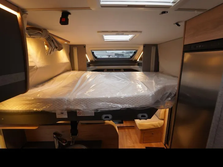 Fahrzeugbild Dethleffs Just Go Active T 7055 EB 165PS Hubbett Markise #14