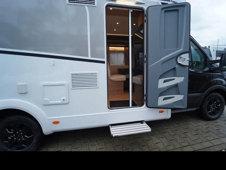 Fahrzeugbild Dethleffs Just Go Active T 7055 EB 165PS Hubbett Markise #29