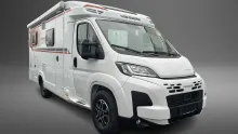 Schräg Vorne Weinsberg CaraCompact 600 MEG EDITION [PEPPER] *2025*Autom*TV*Rahmenfenster*