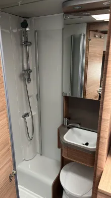 Toilette Weinsberg CaraCompact 600 MEG EDITION [PEPPER] *2025*Autom*TV*Rahmenfenster*