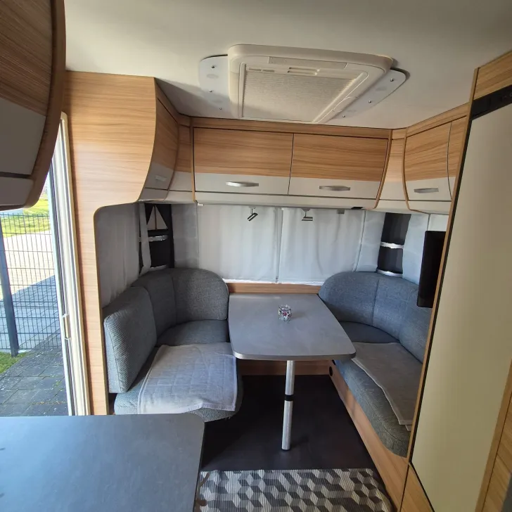 Fahrzeugbild Dethleffs Nomad 460 EL neuwertig #7