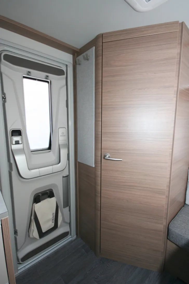 Fahrzeugbild Knaus Sport 400 QD #15