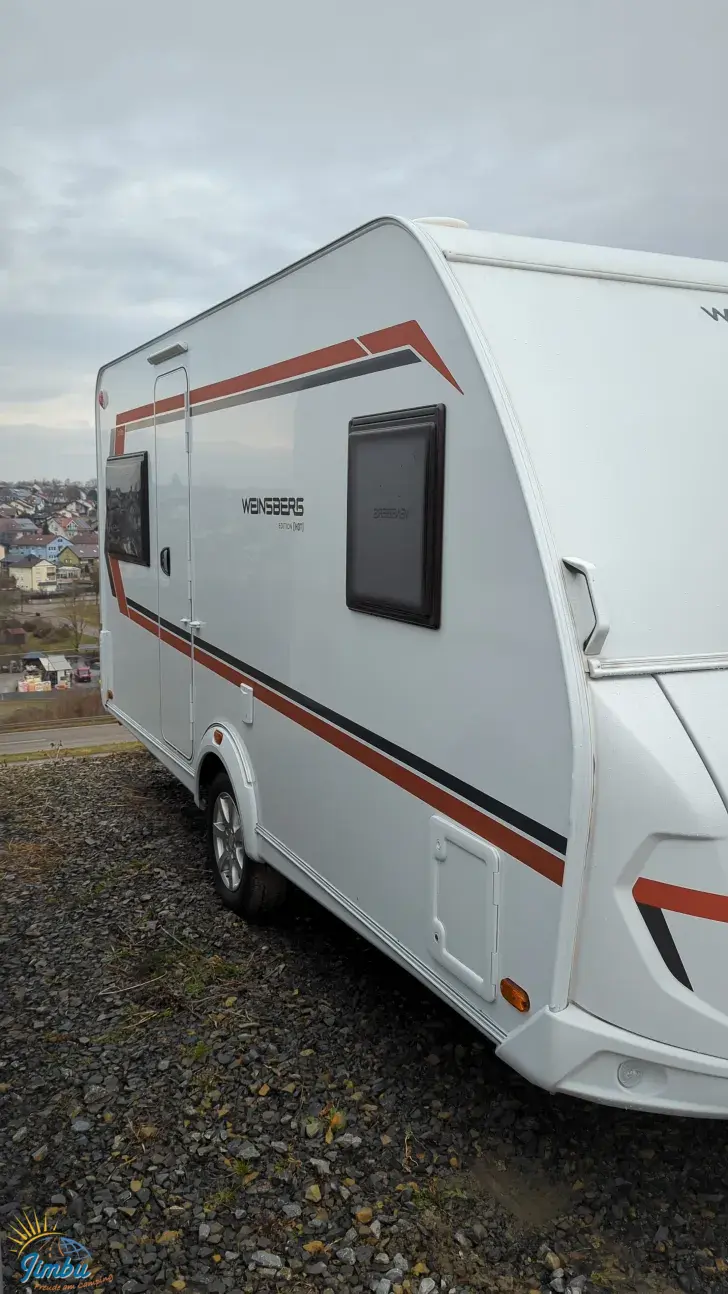 Schräg Vorne Weinsberg CaraOne 450 FU EDITION [HOT] 1500kg - 1205