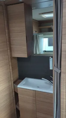 Weitere Betten Weinsberg CaraOne 450 FU EDITION [HOT] 1500kg - 1205