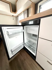 Fahrzeugbild Knaus Sport 460 EU #12