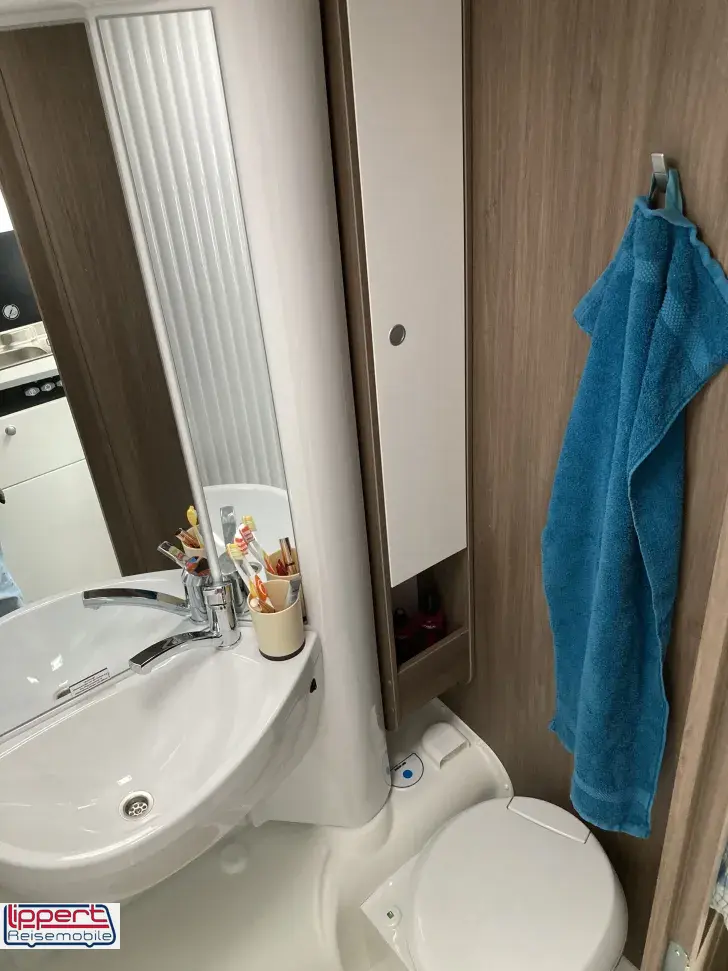 Fahrzeugbild Carado VAN V339 pro+ Queensbett #12