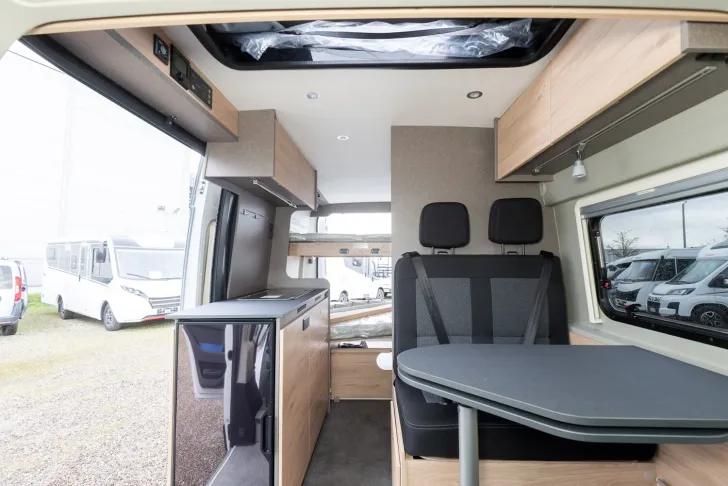 Fahrzeugbild Dethleffs Globetrail Active 600 KS Fiat *** 6 Betten *** #8