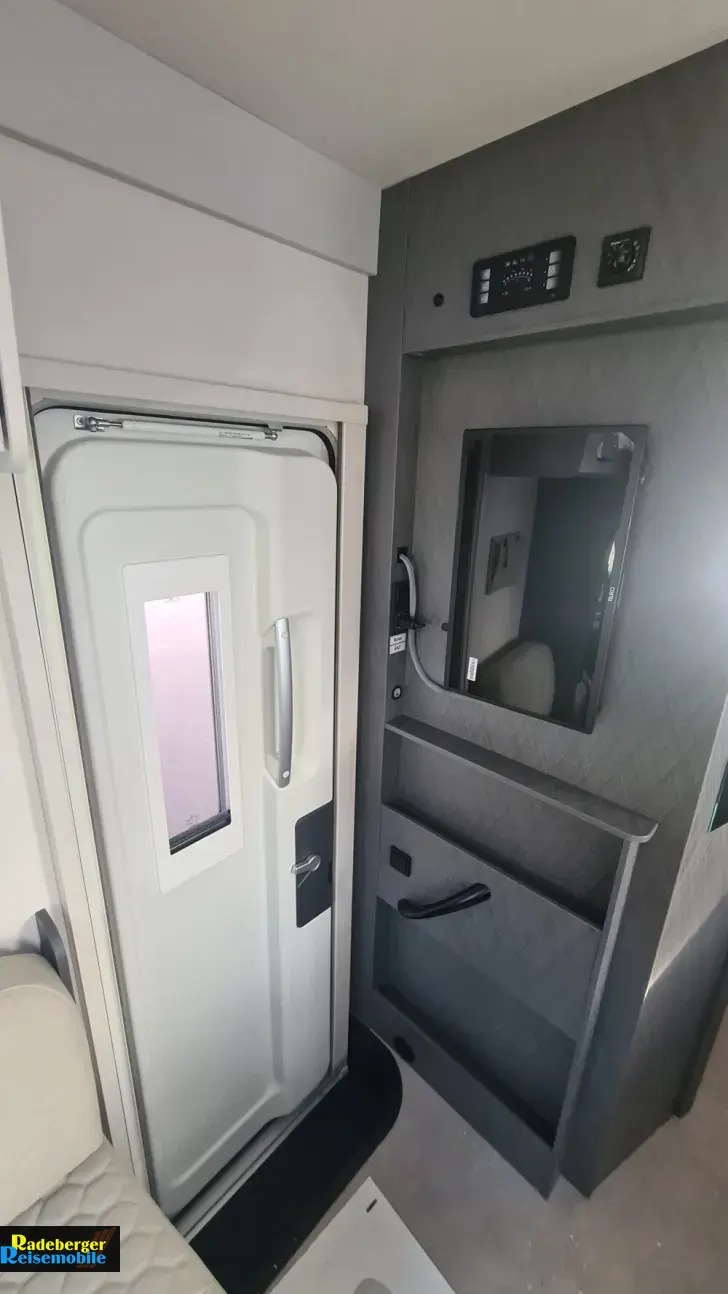 Fahrzeugbild Etrusco T-Modell Base 6.9 SBC #8