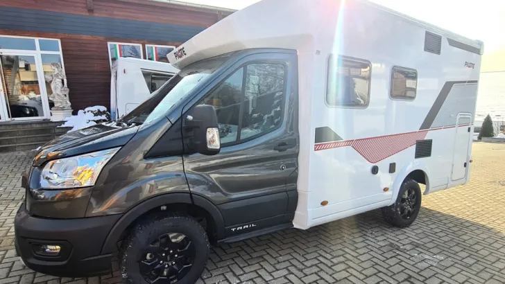 Fahrzeugbild Pilote Atlas A630G #3