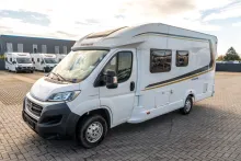 Fahrzeugbild Weinsberg CaraSuite 650 MF *Lederausst*fr.Längsb.*Hubbett* #2