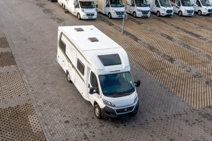 Fahrzeugbild Weinsberg CaraSuite 650 MF *Lederausst*fr.Längsb.*Hubbett* #5