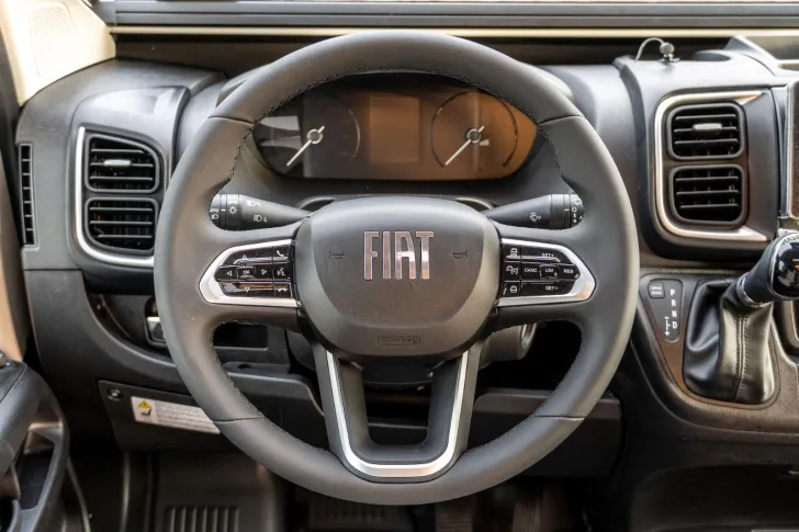 Fahrzeugbild Roller Team Zefiro 266TL Power Edition*2xSolar*200Ah Lithium #8