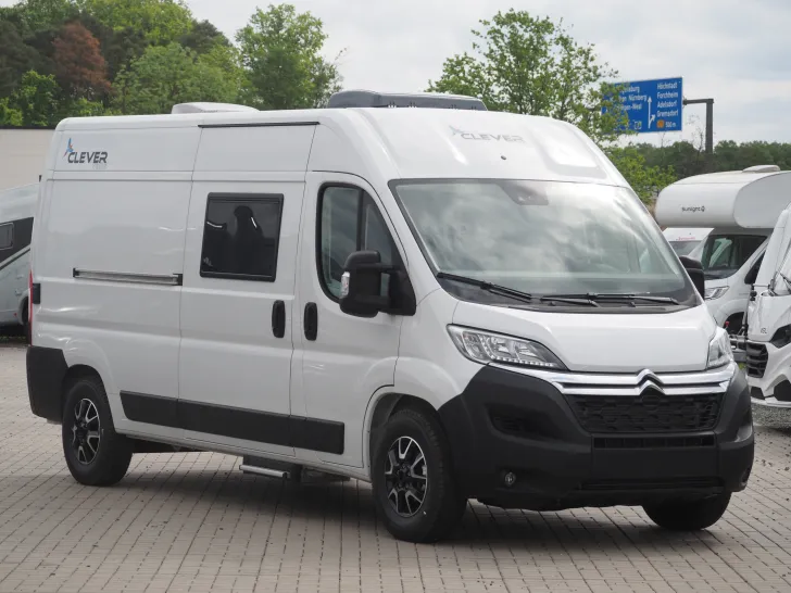 Fahrzeugbild Clever Spirit, Längsbett 6m, D+E Heizung, Tageszul. ! #2