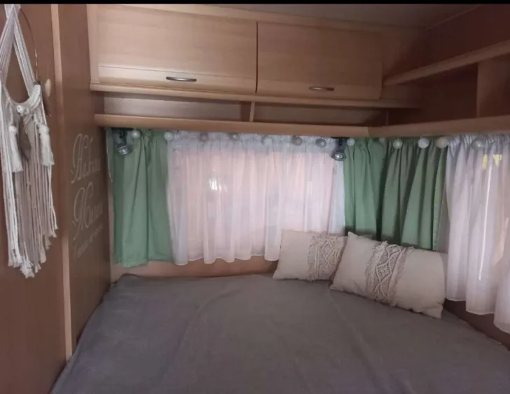 Fahrzeugbild Dethleffs Camper 450 DB Top Zustand , Garage #10