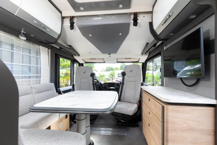 Fahrzeugbild Dethleffs Globetrotter XL I 7850-2 EB * 47.319  reduziert #16