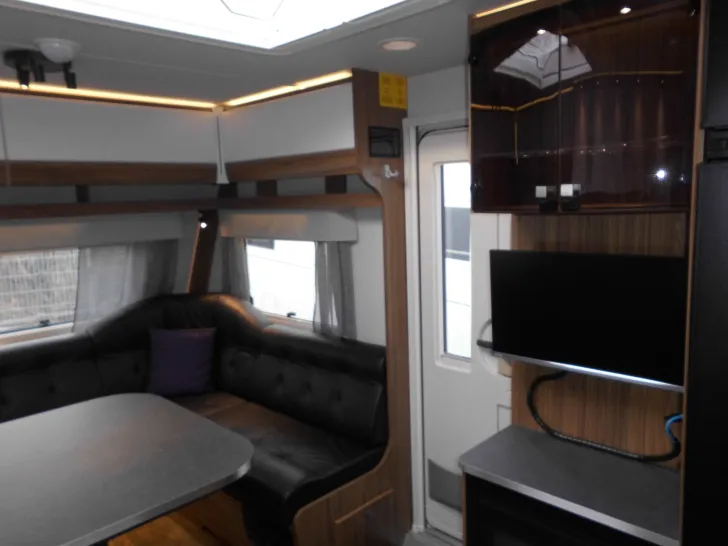 Fahrzeugbild Polar 730 BFWA Customized Absolute Vollausstattung! #9