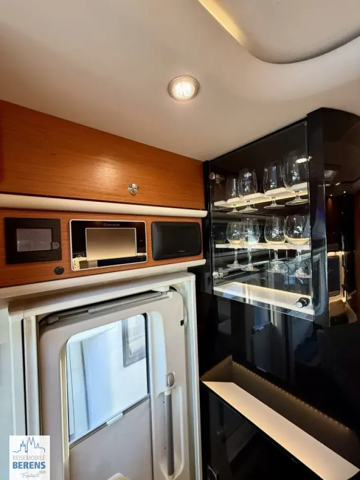 Fahrzeugbild Concorde Liner Plus 990F Mercedes #6