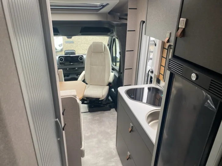 Fahrzeugbild Hymer ML-T 570 Xperience Autarkie XL/Navi/RFK/Markise #9