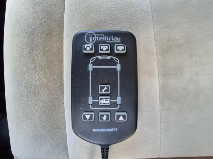 Fahrzeugbild Frankia Holiday Class 680 SD Frühlingsangebot #15