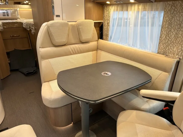 Fahrzeugbild Carthago C1-tourer I 143 KB LE comfort #12
