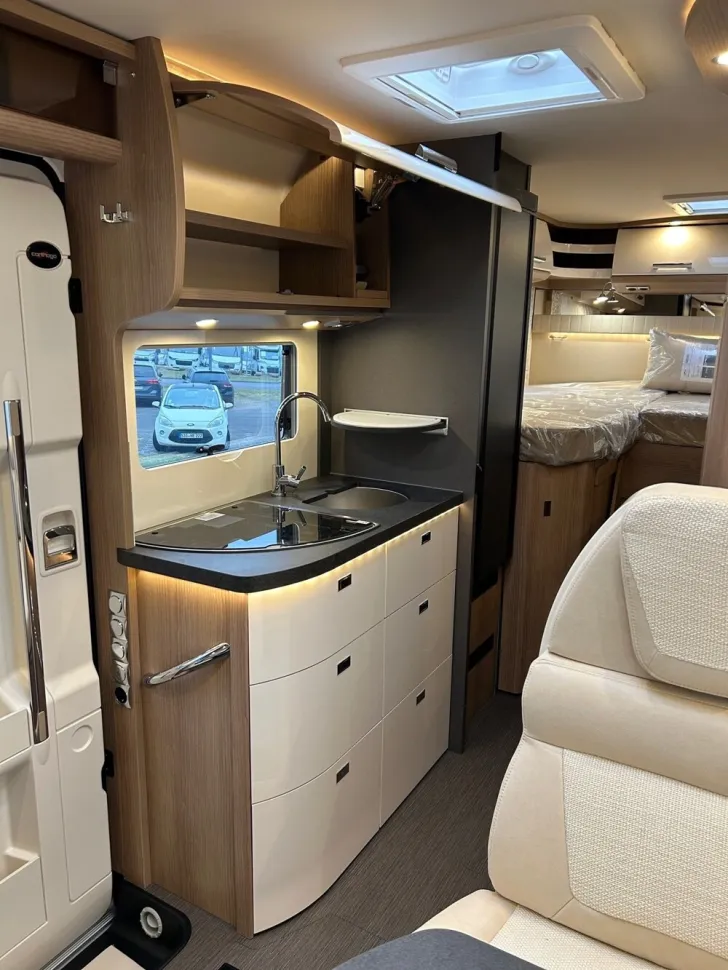 Fahrzeugbild Carthago C1-tourer I 143 KB LE comfort #13