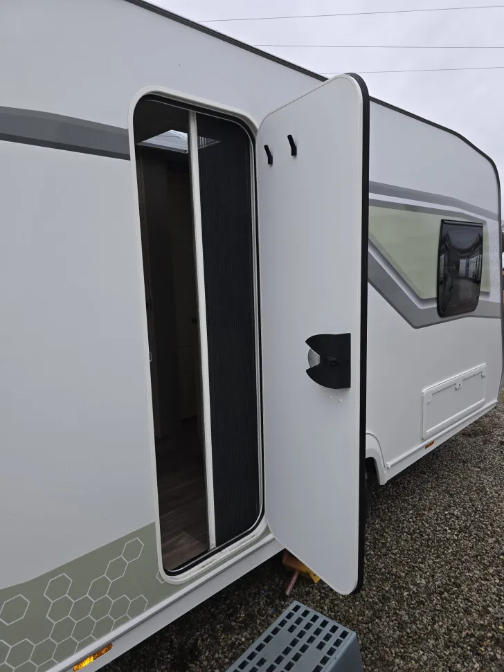 Fahrzeugbild NEXT 381 leichter Familienwagen #18