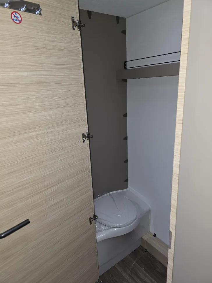 Fahrzeugbild NEXT 381 leichter Familienwagen #9