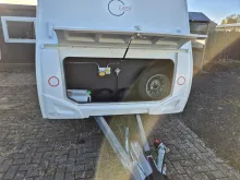Fahrzeugbild Sterckeman Easy 462LJ Kompakt mit Längsbetten! #7
