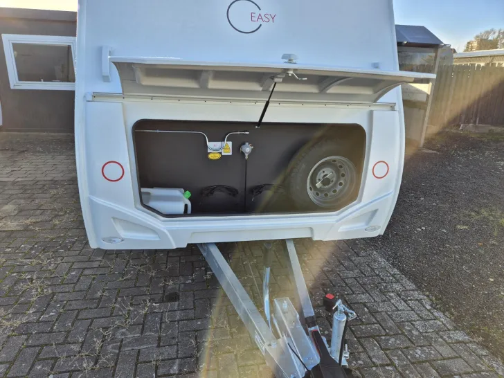 Fahrzeugbild Sterckeman Easy 462LJ Kompakt mit Längsbetten! #7