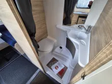 Fahrzeugbild Sterckeman Easy 462LJ Kompakt mit Längsbetten! #16