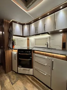 Fahrzeugbild Polar 620 FCWA Modellreihe Original #5