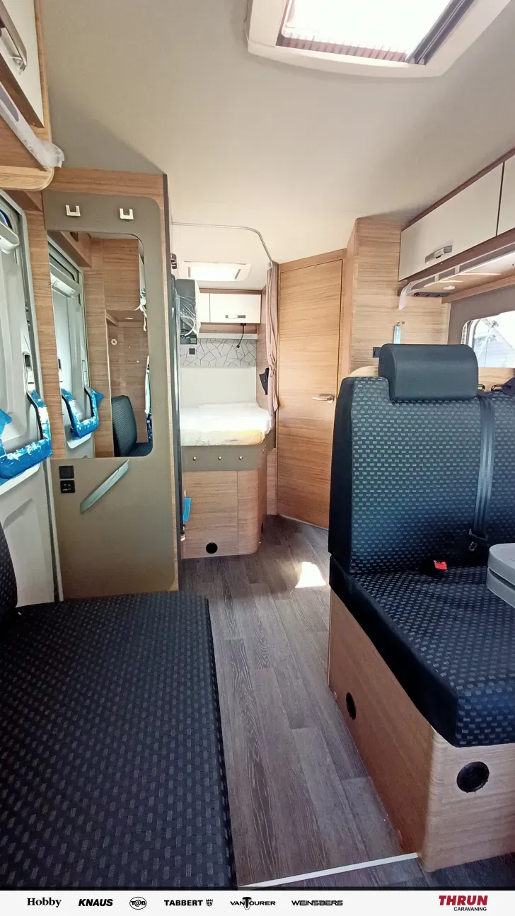 Sicht vorne-hinten Weinsberg CaraLoft 650 MF *2024*Pakete*Autom155PS*AHK*
