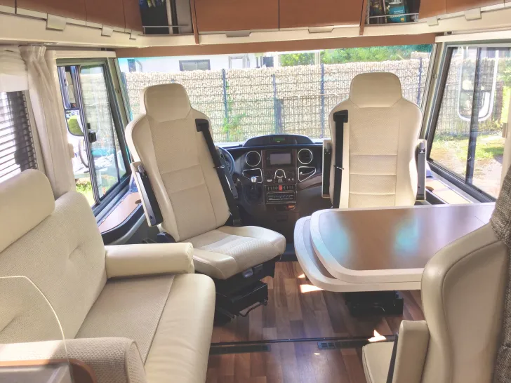 Fahrzeugbild Niesmann + Bischoff Flair 8000 I EBW Top-Zustand #5