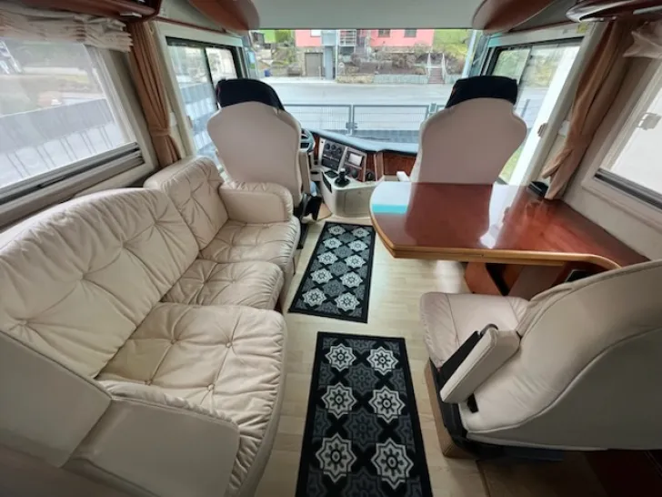 Fahrzeugbild Concorde Charisma 840 L Reisefertiges Womo #3