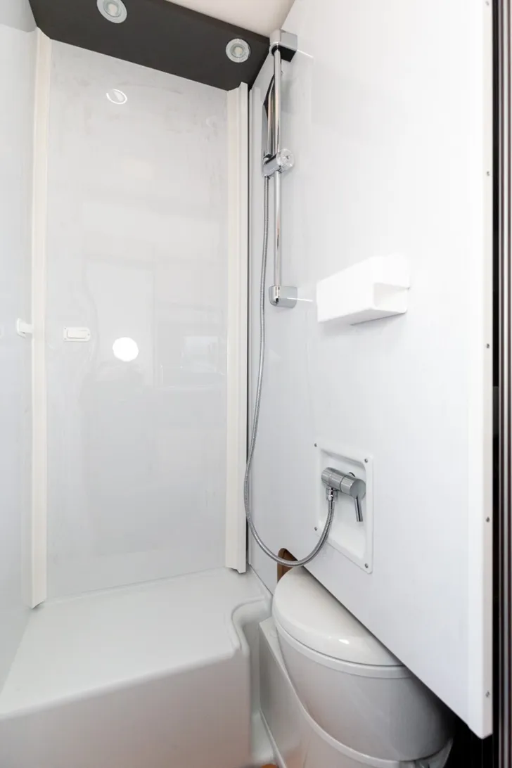 Fahrzeugbild Dethleffs Globebus Active I 1 * 7.180 Rabatt * #15
