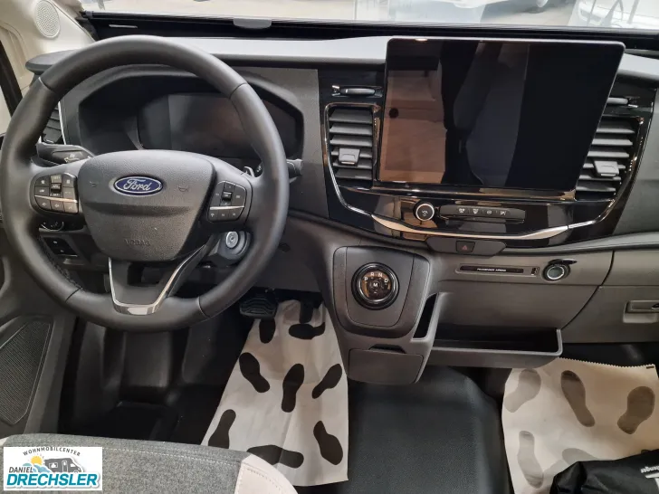 Fahrzeugbild Challenger 317 Graphite Edition #16