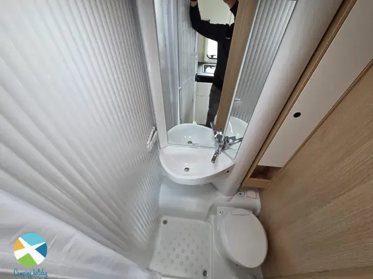 Küchen Sunlight V 69 Adventure Edition