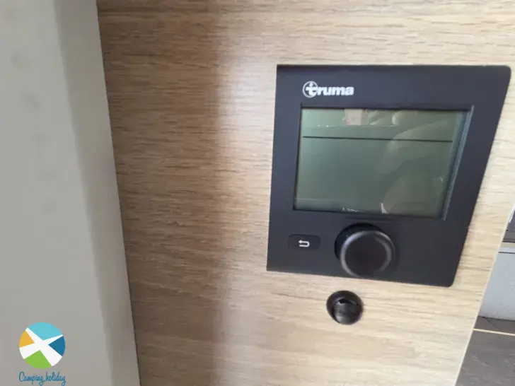 Sicht vorne-hinten Tabbert Pantiga 490 E 2,3 Finest Edition